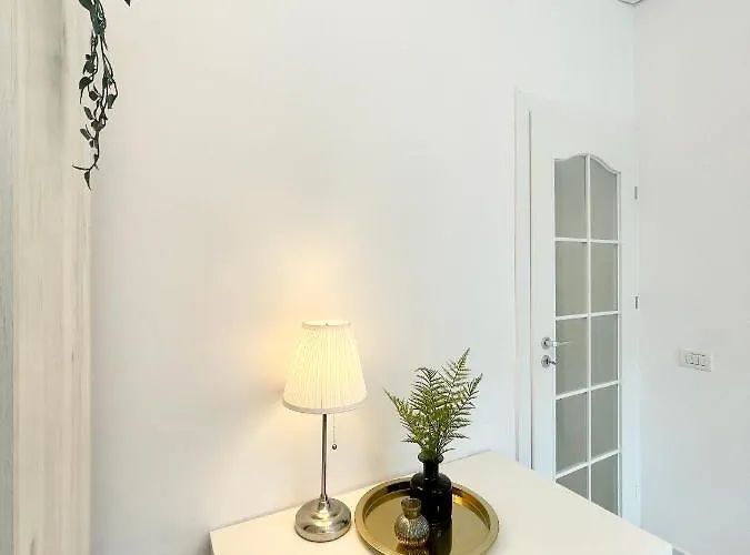 Cozy Small Near Park Appartement Bucarest